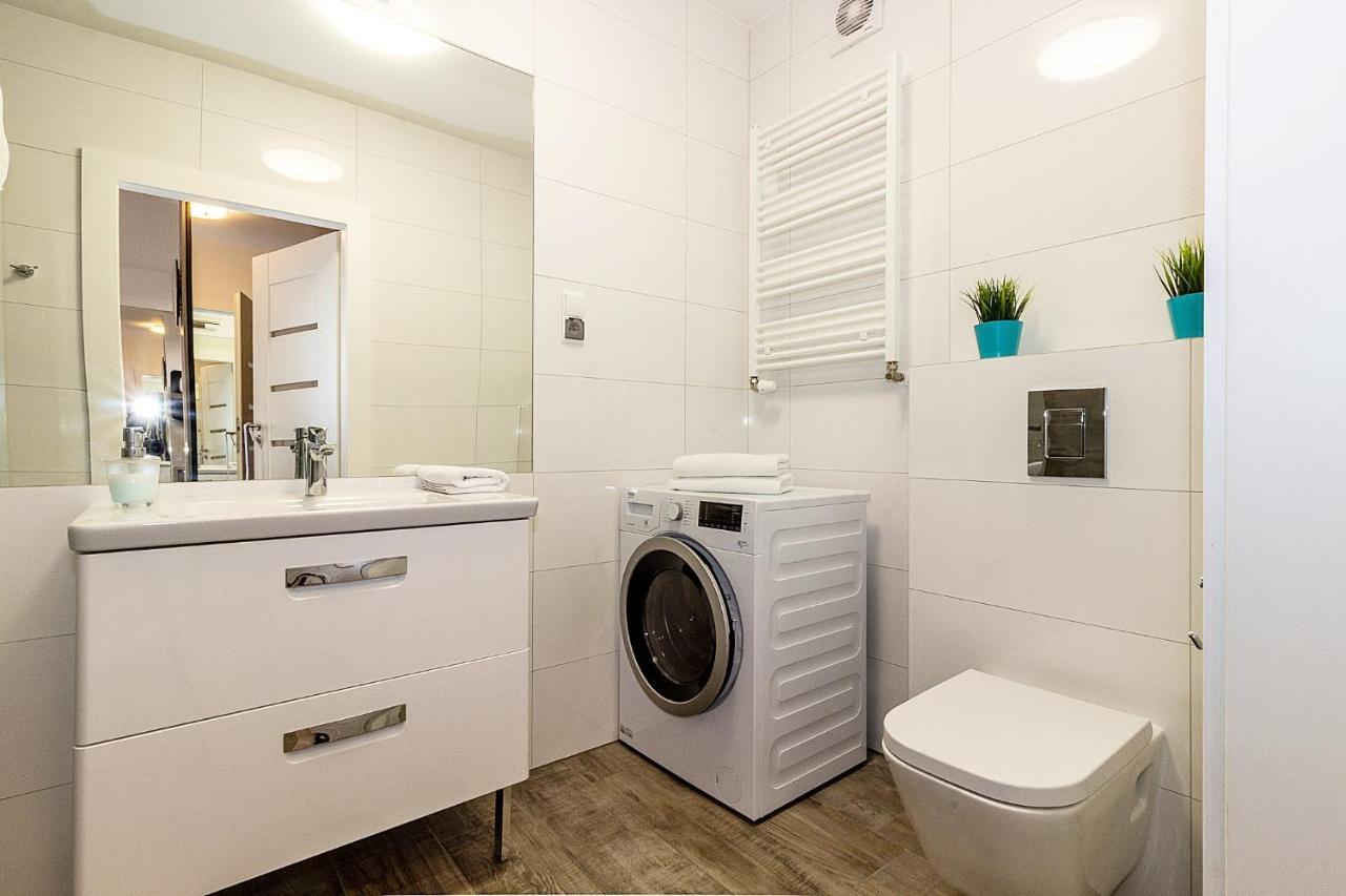 Omi Apartments Колобжег Екстер'єр фото