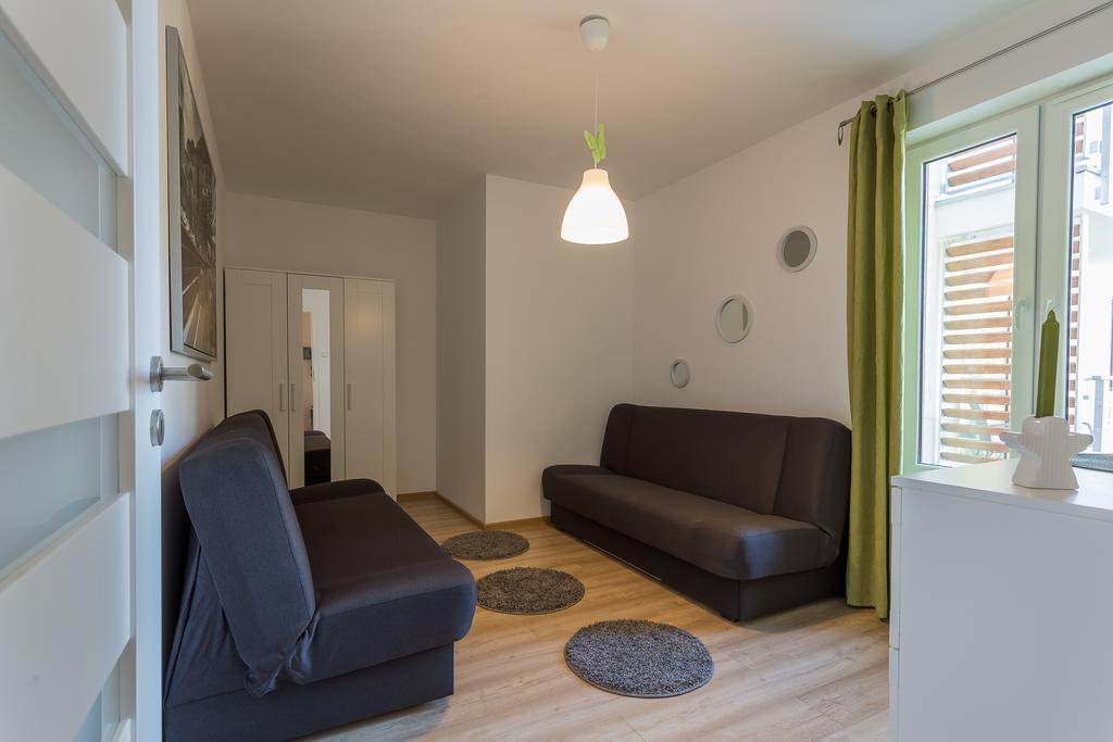 Omi Apartments Колобжег Екстер'єр фото