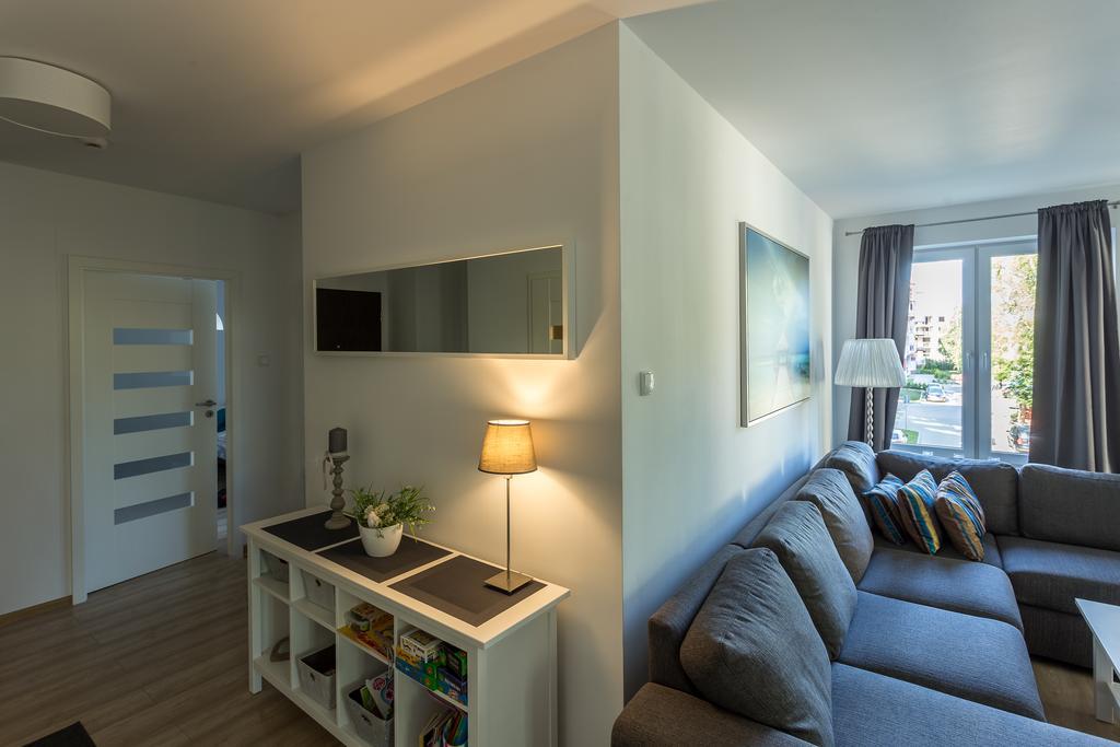 Omi Apartments Колобжег Екстер'єр фото