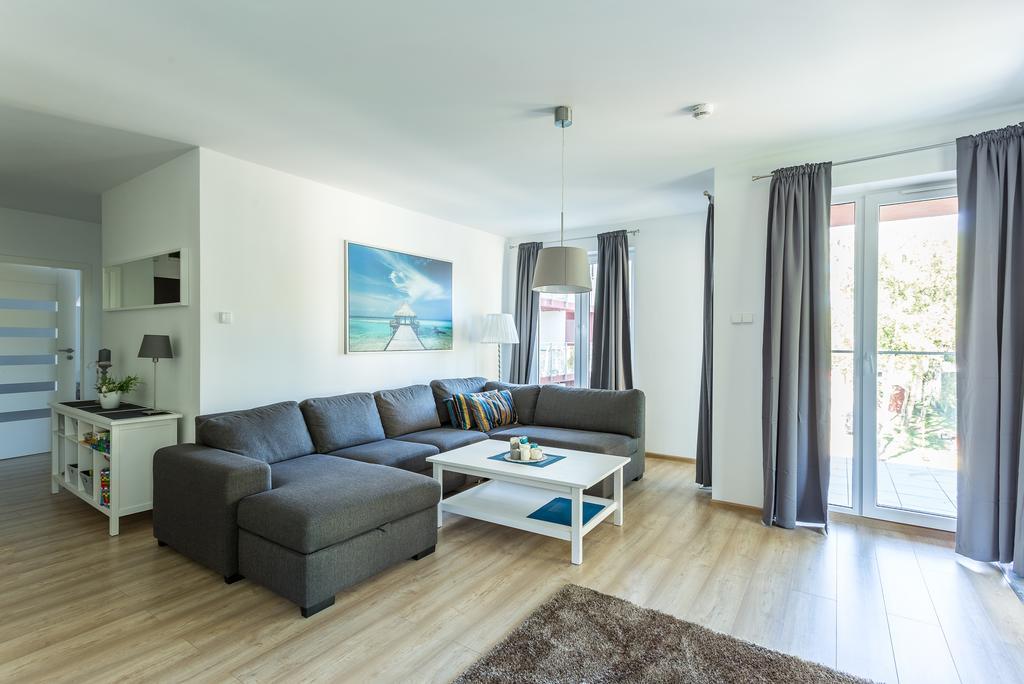 Omi Apartments Колобжег Екстер'єр фото
