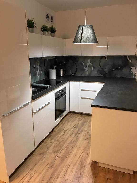 Omi Apartments Колобжег Екстер'єр фото